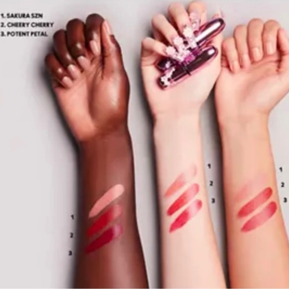 MAC MATTE LIPSTICK ROUGE A’ LEVRES Lipstick
Chili Brand New Full Size - Picture 5 of 9